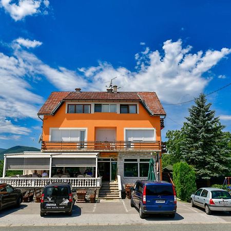 רקוביצה Accommodation "Old Town Dreznik" מראה חיצוני תמונה