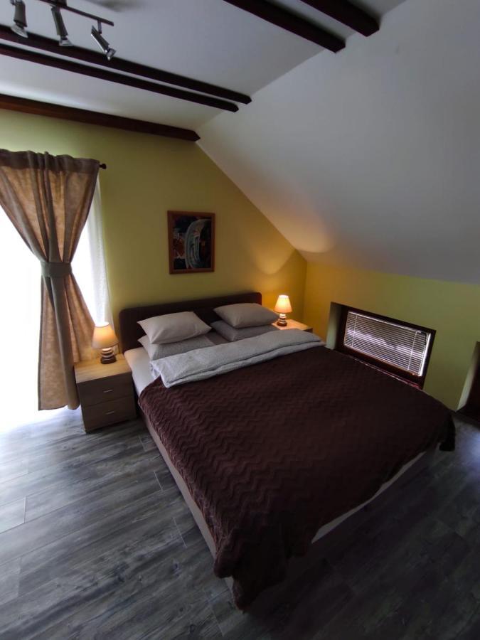רקוביצה Accommodation "Old Town Dreznik" מראה חיצוני תמונה