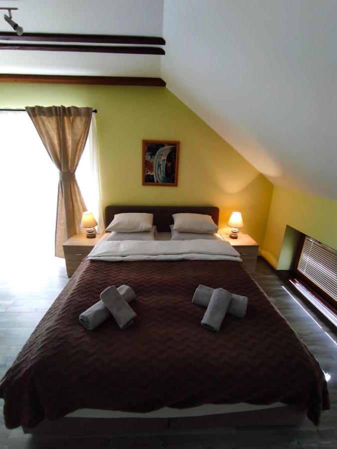 רקוביצה Accommodation "Old Town Dreznik" מראה חיצוני תמונה