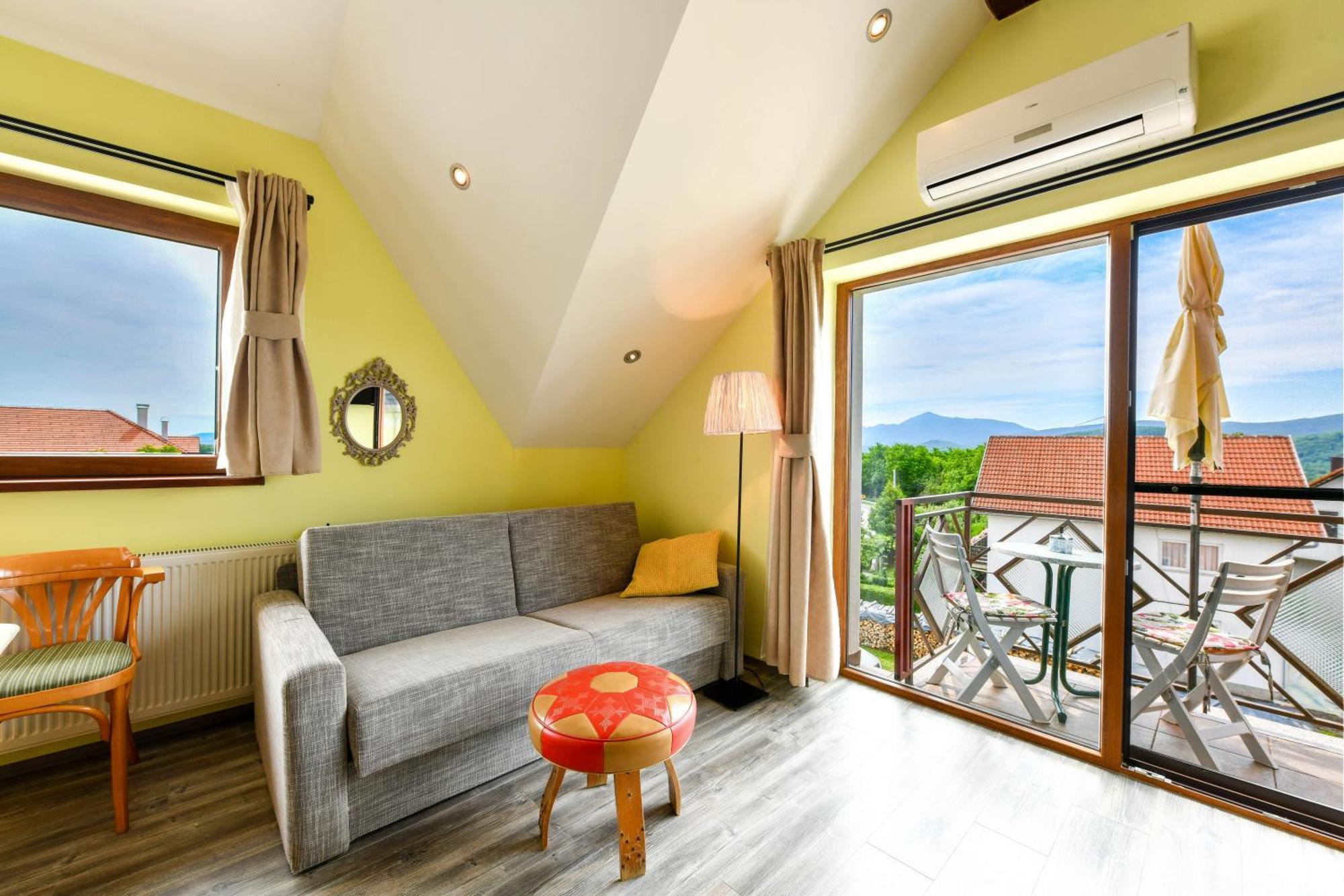 רקוביצה Accommodation "Old Town Dreznik" מראה חיצוני תמונה